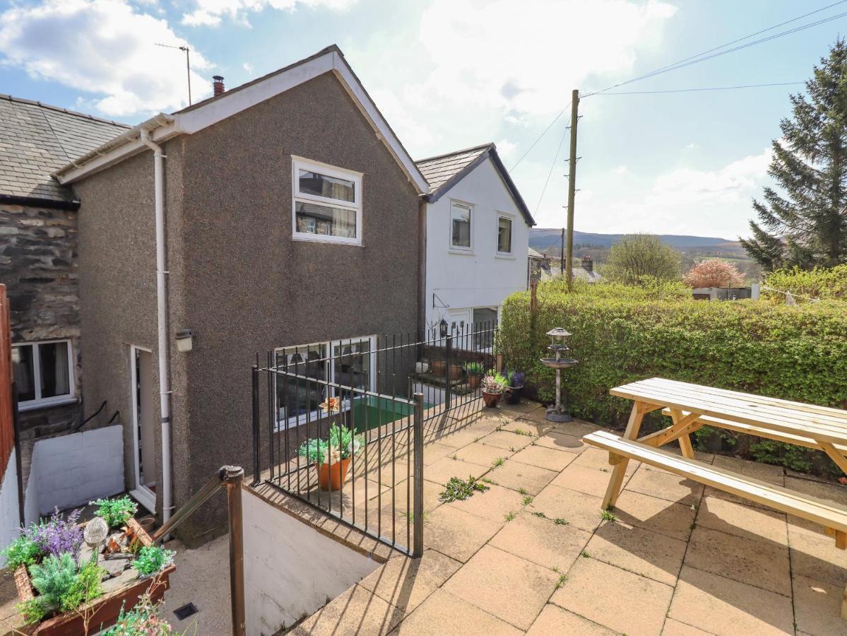 2 White Street Villa Penmachno Екстериор снимка