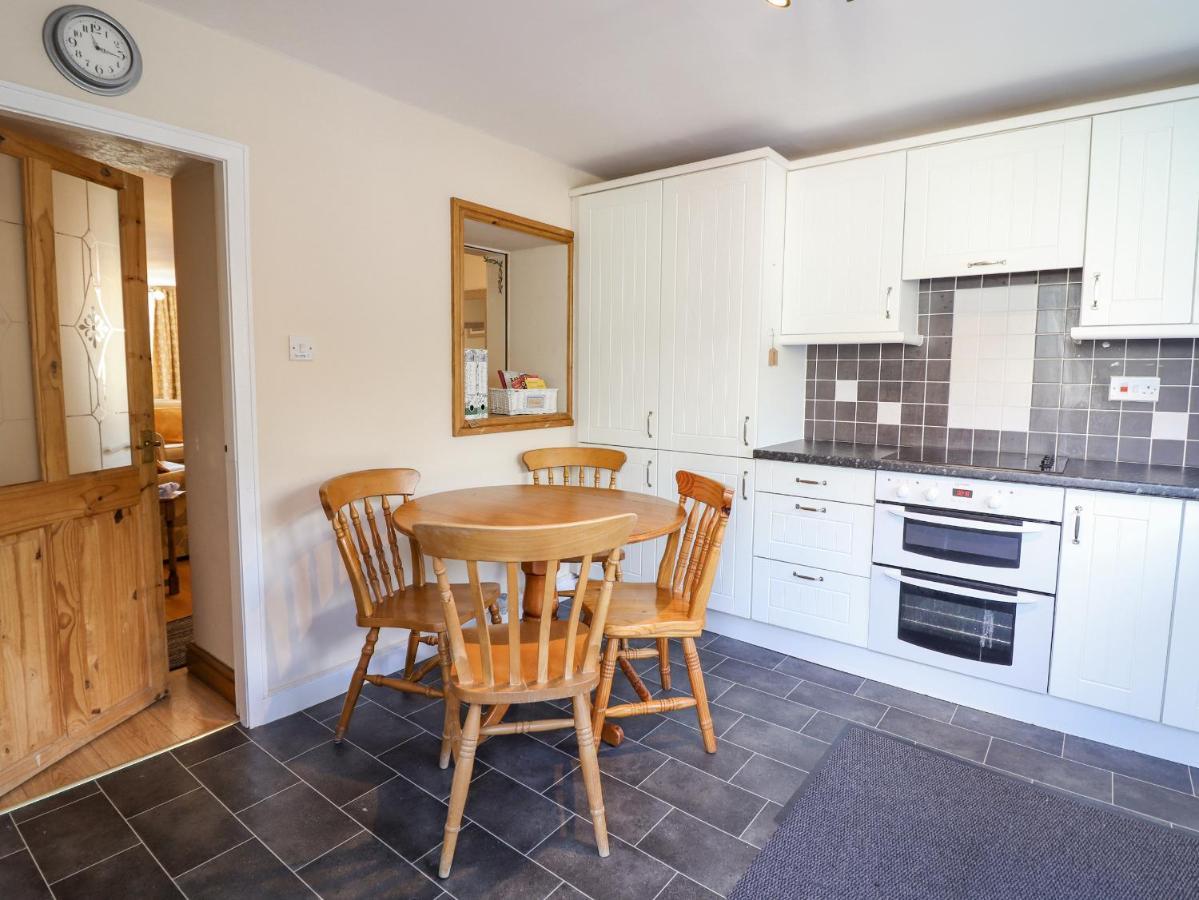 2 White Street Villa Penmachno Екстериор снимка